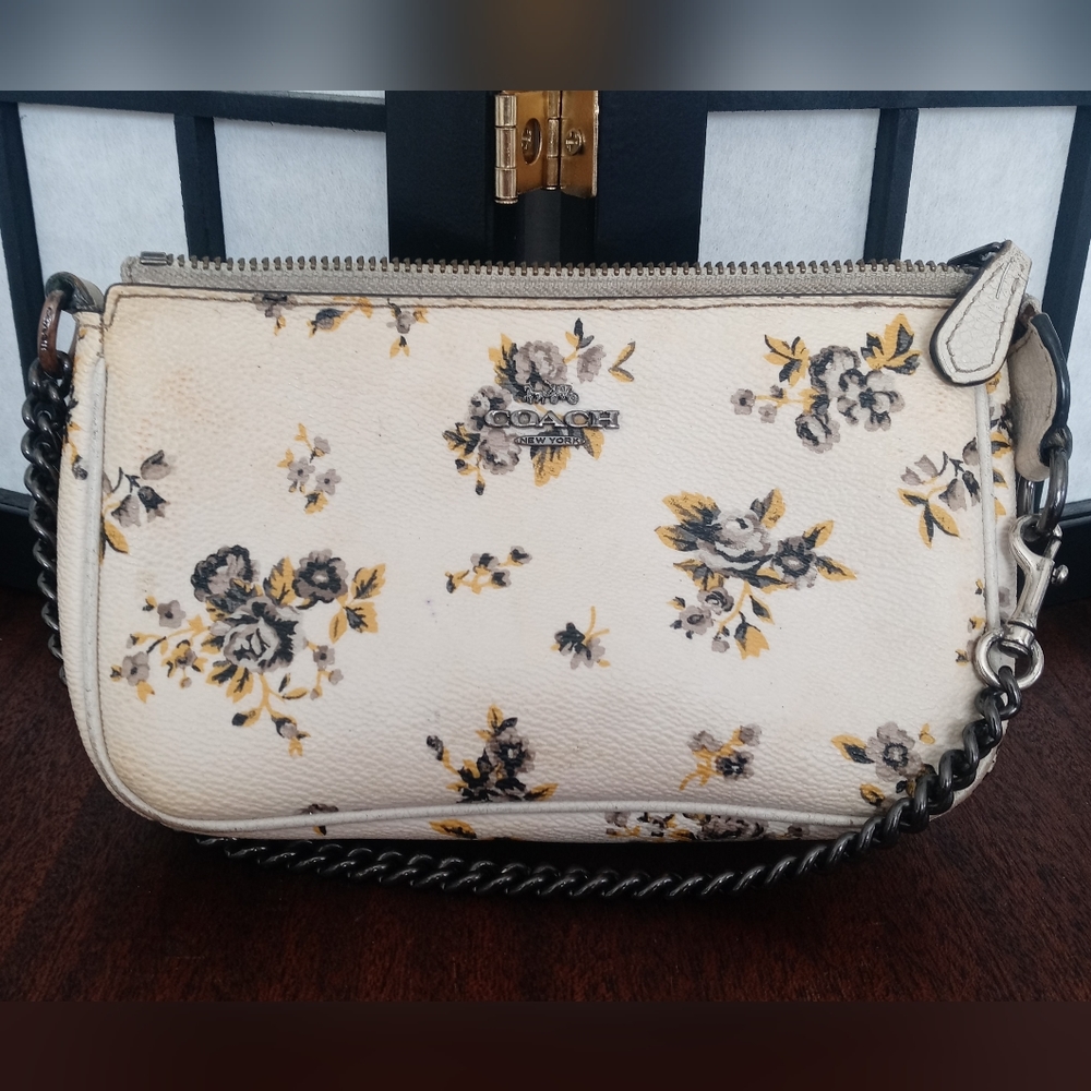 Coach Nolita 19 Black Tea Flower Clutch